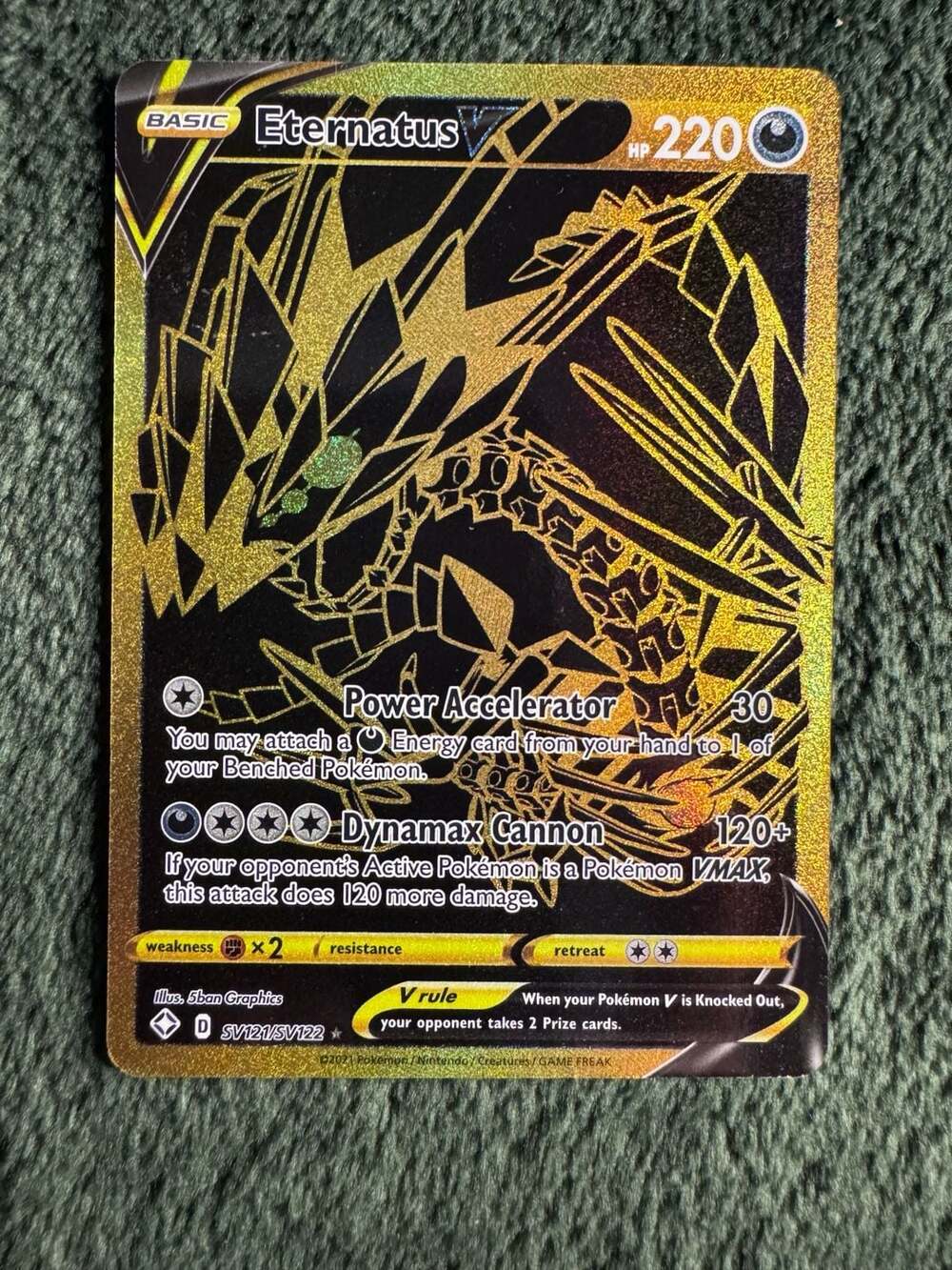 Eternatus V Gold Secret Rare - Shining Fates SV121/SV122 Pokémon Card